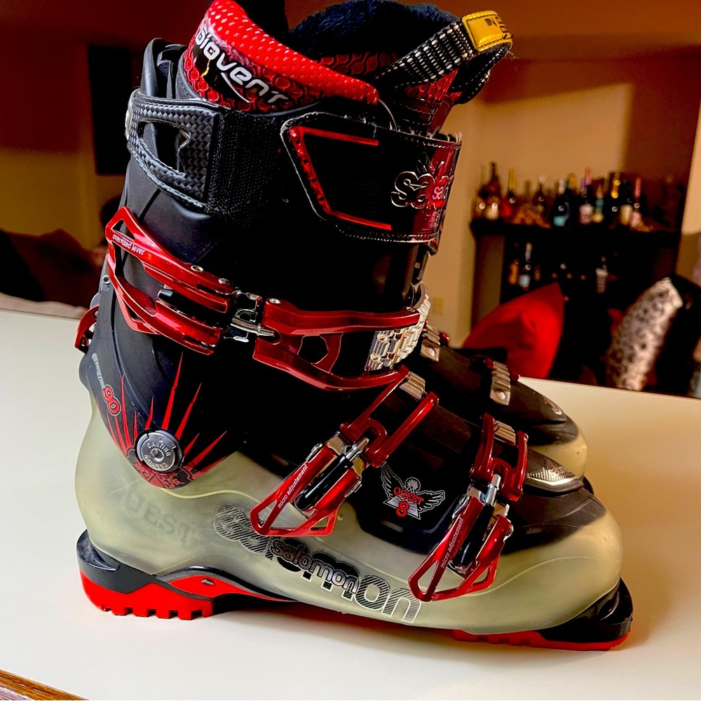 Salomon Quest 8 Men’s Ski Boots Size 27.5